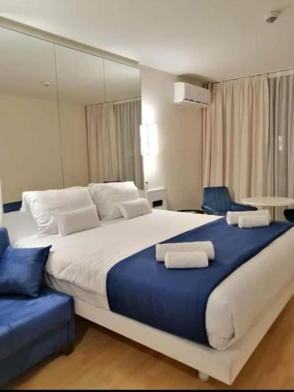 Best House Orbi City Aparthotel Batumi Exterior foto